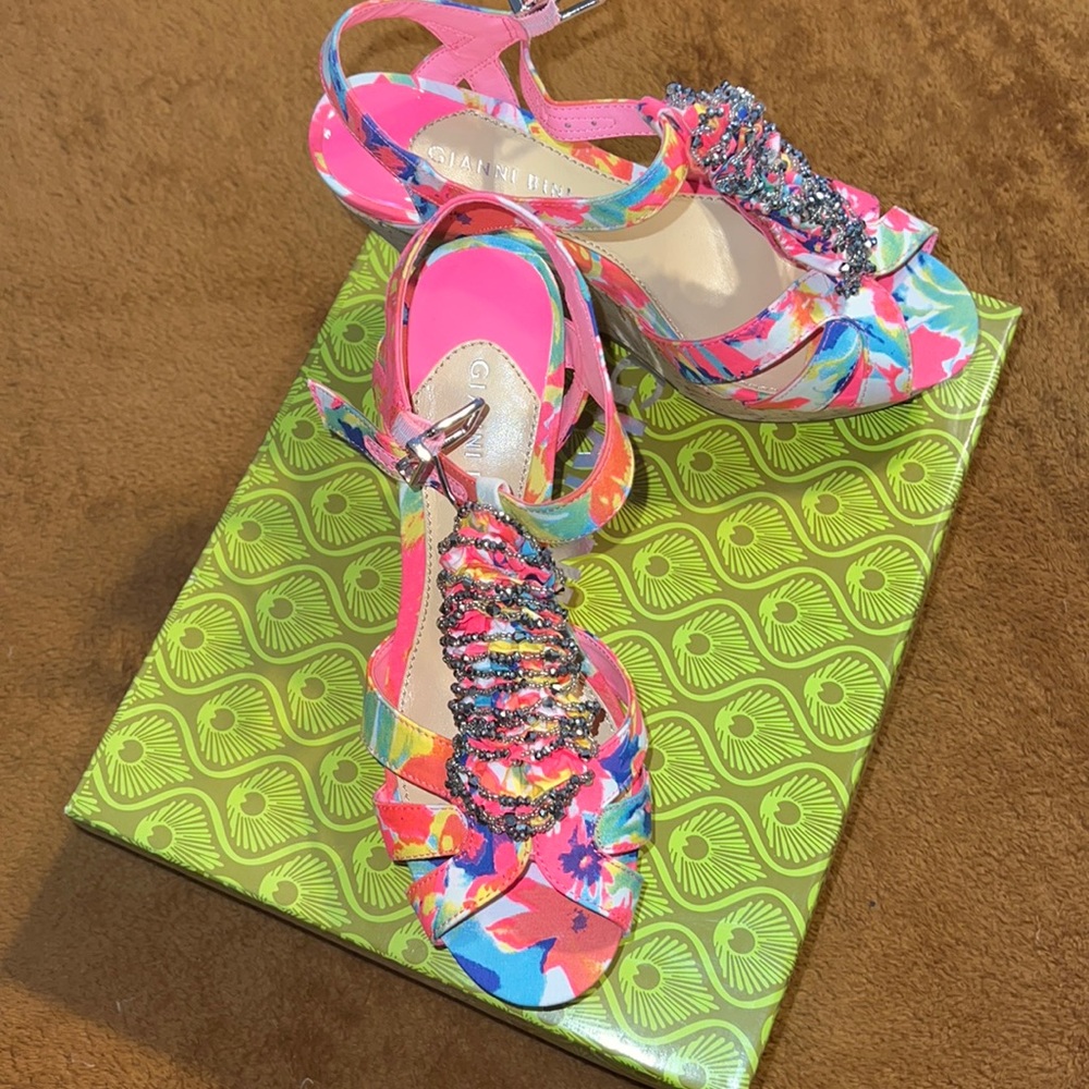 Gianni Bini Wedges